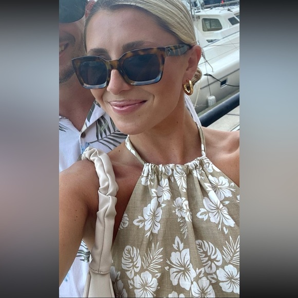 Hello Molly ruched mini dress - Picture 2 of 3